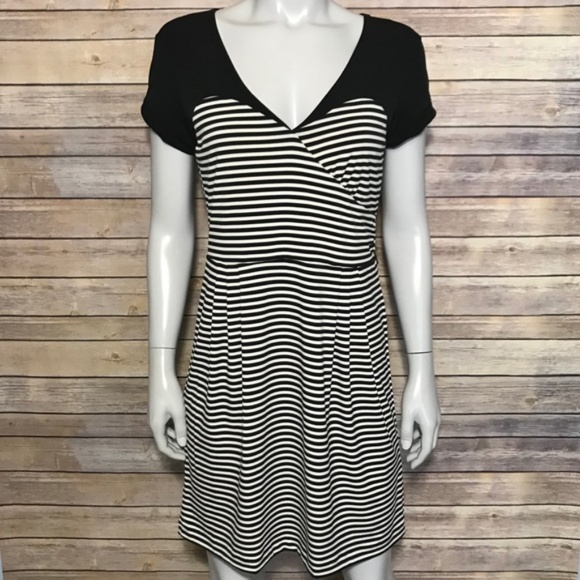 Banana Republic Stretch Black & White Stripe Dress - Picture 1 of 4
